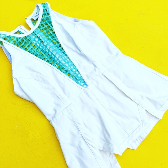 FINDERS KEEPERS revolve blouse sleeveless top S - Picture 1 of 7